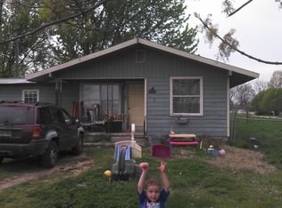 1082 Oak Grove Rd, Springdale, AR 72762