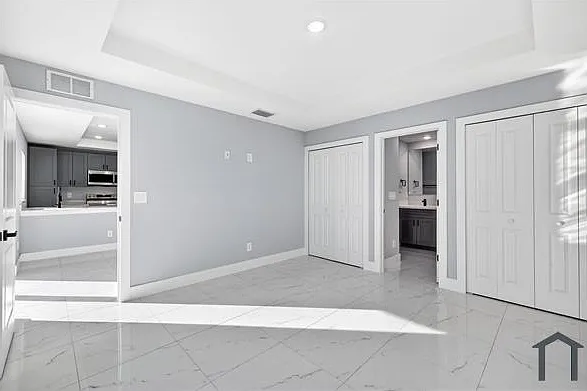 1044 Cresthaven St — Photo 5