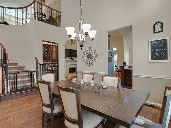 3rd image of 4600 Jubilee Dr