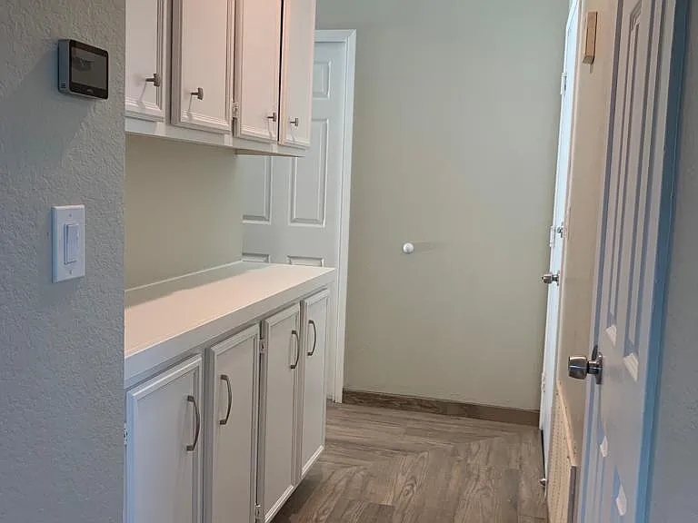 774 Suncreek Dr — Photo 11
