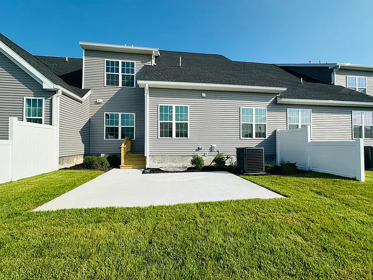 3402 Jordan Dr — Photo 29