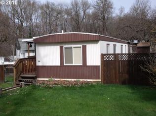 359 N 3rd St, Glendale, OR 97442