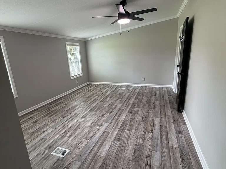 1045 Clarendon Chadbourn Rd — Photo 15