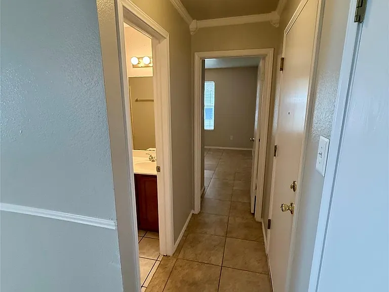 3504 Banda Ln — Photo 15