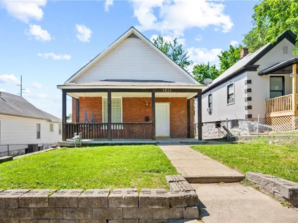 1211 Sumner Ave, Kansas City, KS 66102