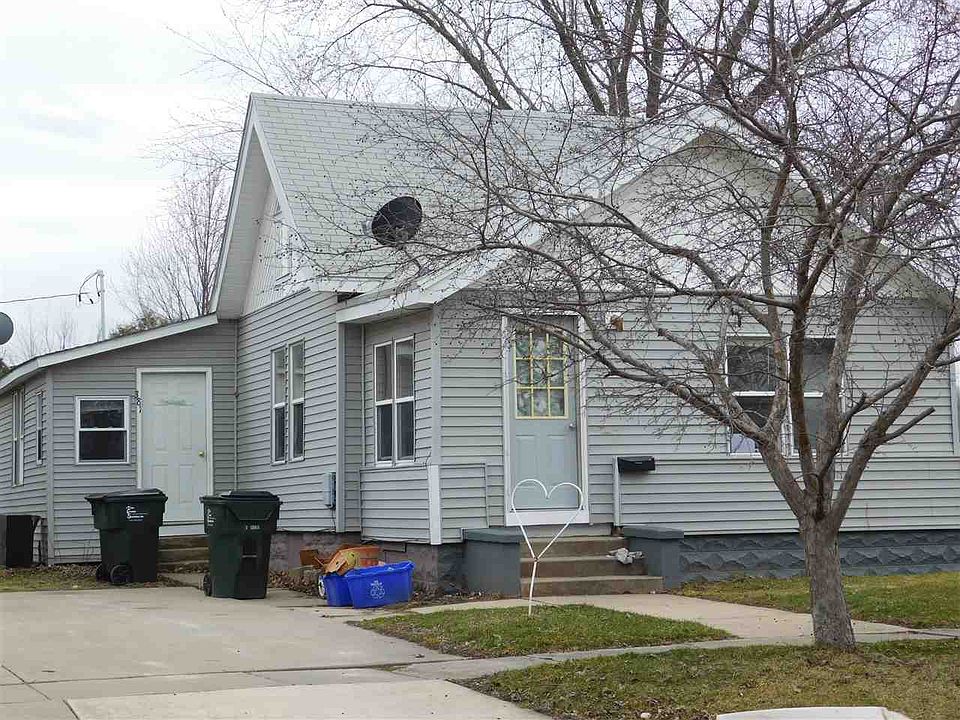 1st image of 381-383 W 3rd St