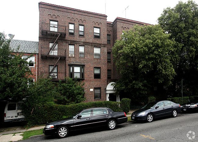 1st image of 8555 118th St APT 2E