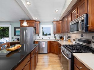 184 Vallette St, Cranston, RI 02920