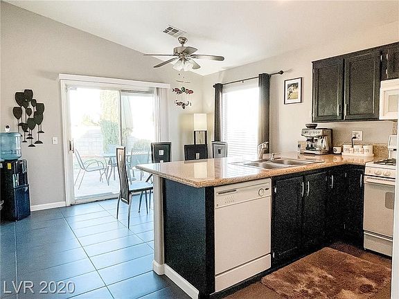 5th image of 670 Maccabe Ave