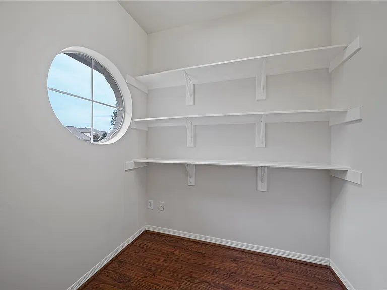 14443 Basalt Ln — Photo 29