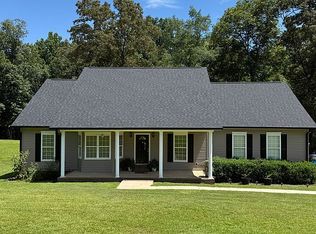 425 Ridgefield Dr, Gordo, AL 35466