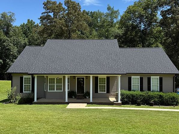 425 Ridgefield Dr