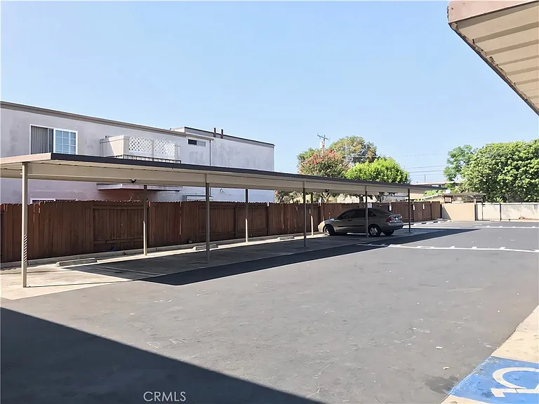 1985 Pomona Ave #M — Photo 7