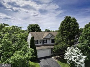324 Crosman Ct, Purcellville, VA
