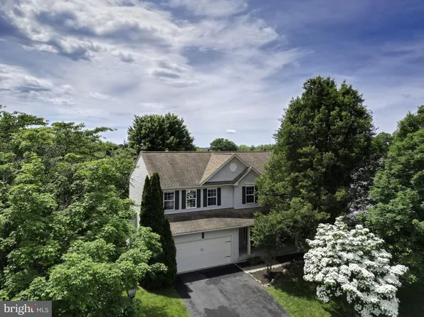 324 Crosman Ct, Purcellville, VA 20132