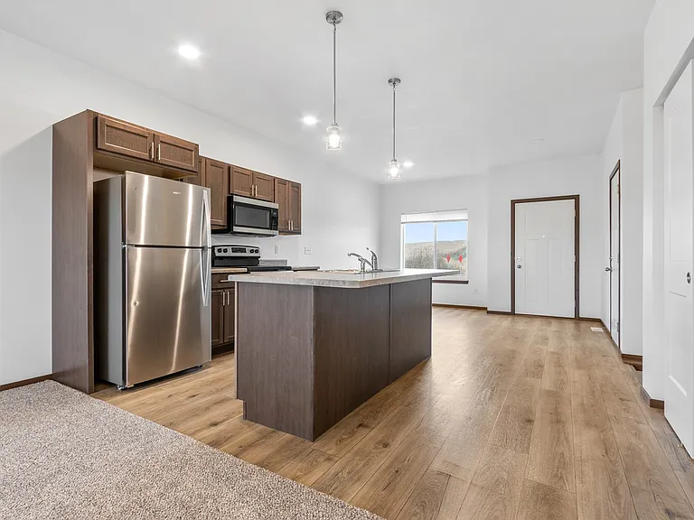 Willowbrook Village — Photo 10