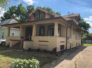 112 1st Ave NW, Oelwein, IA