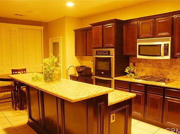 5th image of 29224 Glencoe Ln