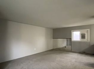 1298 E Highland Rd APT 5, Highland, MI 48356