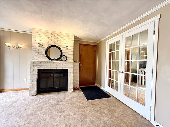 4th image of 4716 Amherst Ave