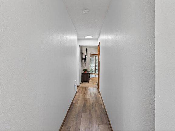 4th image of 6710 Buckley Cir
