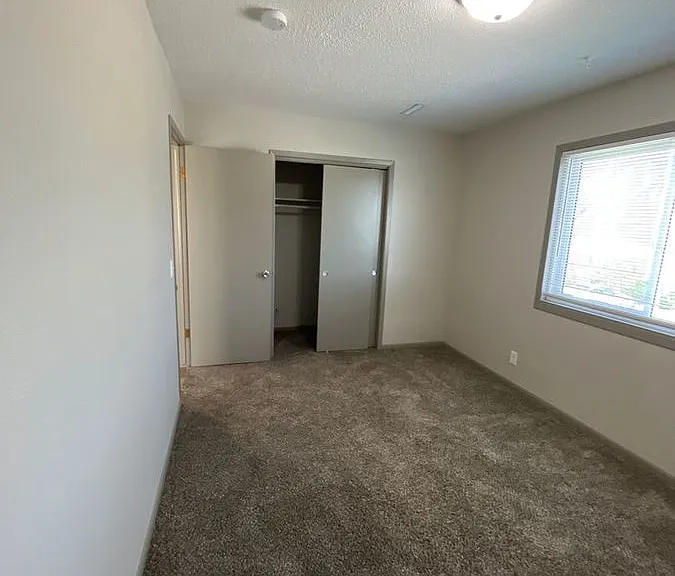 325 Ash St #7 — Photo 7
