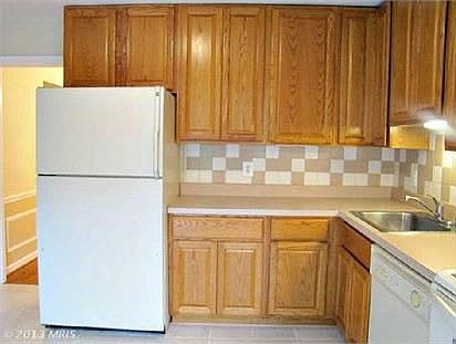 5th image of 4404 Airlie Way