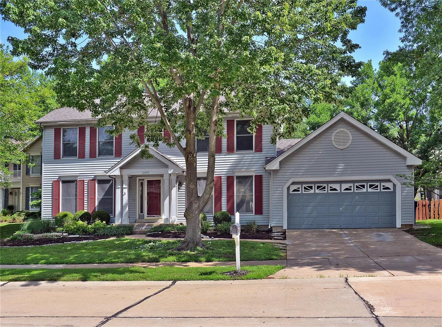 16405 Waterford Manor Ct photo 1
