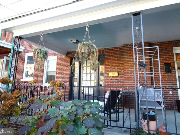 256 Rochelle Ave, Philadelphia, PA 19128