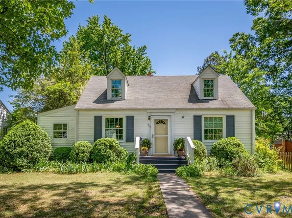 909 Forest View Dr, Richmond, VA 23225
