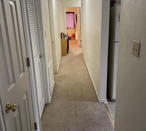 3rd image of 401D Berryfield Ln #401D