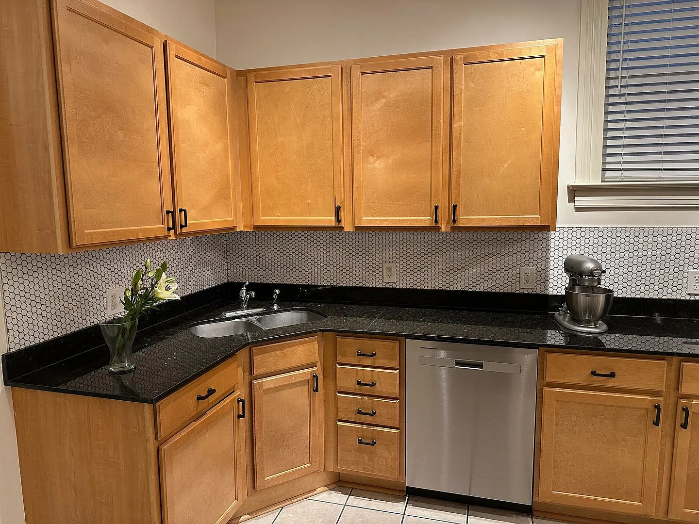 Charming Duplex - Grove District — Photo 3