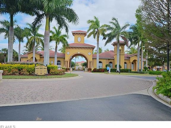4th image of 15585 Ocean Walk Cir APT 303