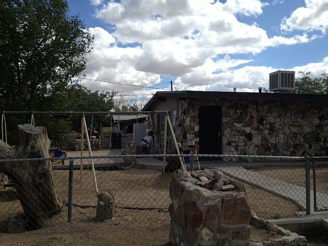 1st image of 930 Pine Ave APT A