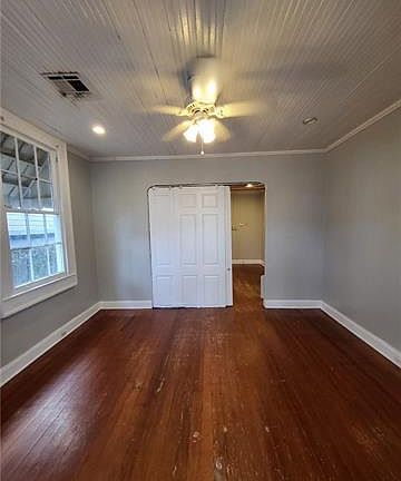 3rd image of 732 France St