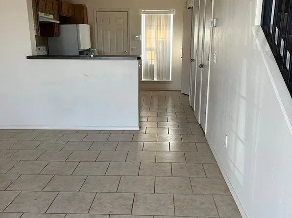1501 Wade St #6, Sayre, OK 73662