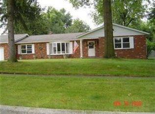 946 Andrews Rd, Medina, OH 44256