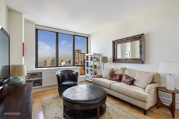 Rented by Corcoran | media 11