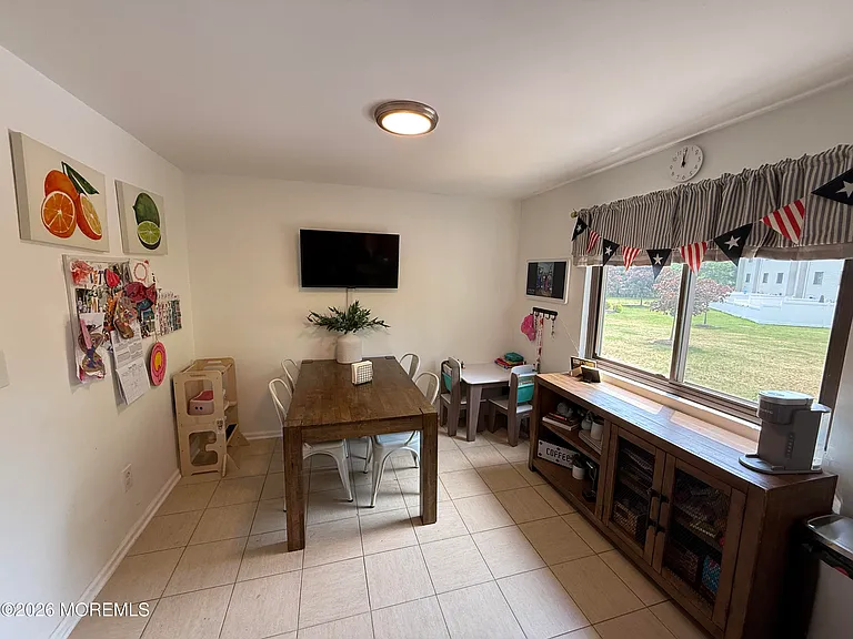 211 Clubhouse Dr — Photo 11