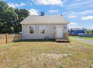 421 Huttleston Ave, Fairhaven, MA 02719