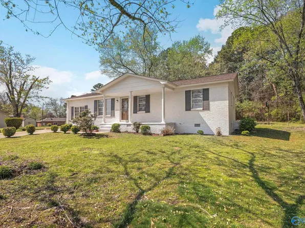 22152 Hood St, Athens, AL 35613