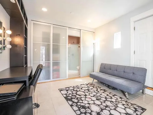 17507 Emelita St, Encino, CA 91316