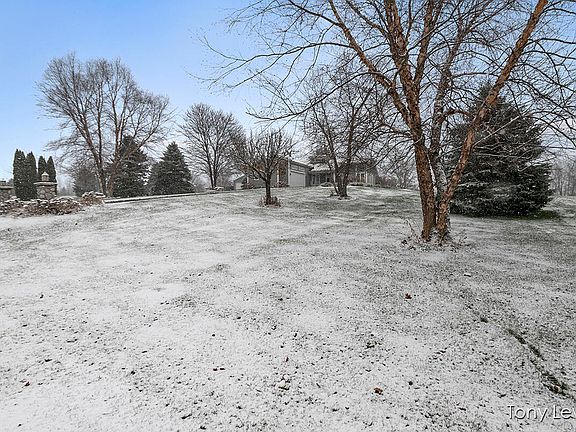 5th image of 8986 Wabasis Shores Dr NE