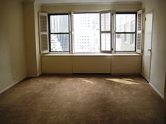 Rented by Luxus Manhattan Realty