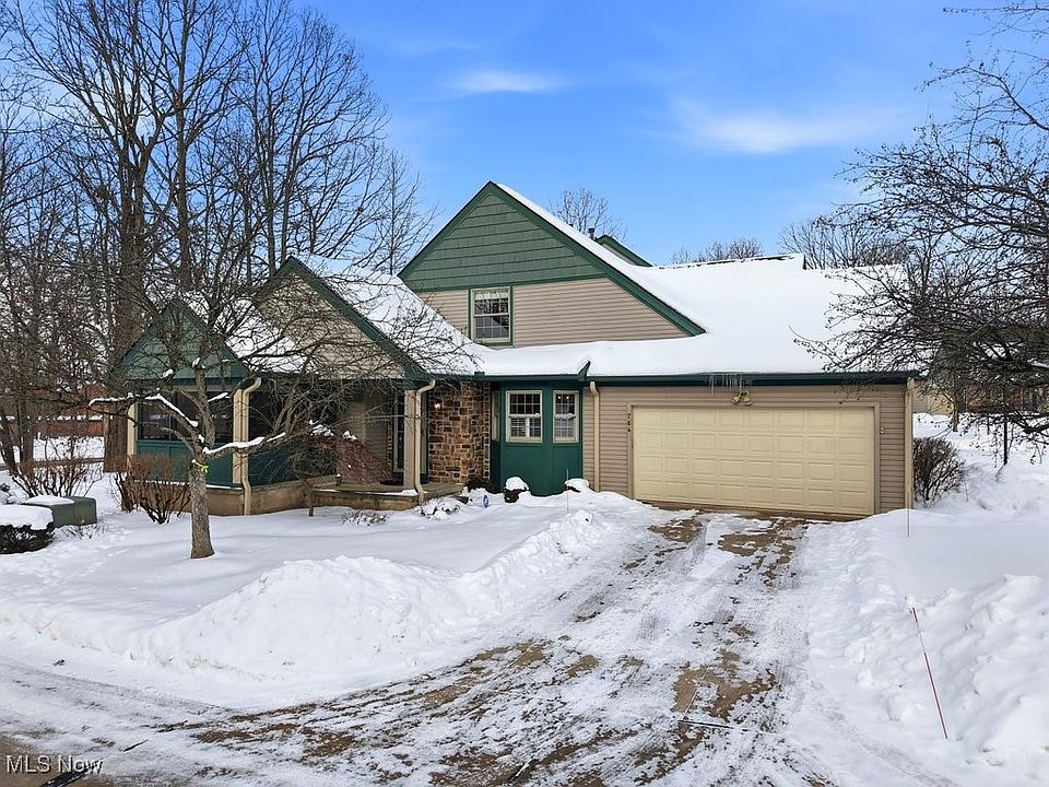 1st image of 764 Hampton Ct