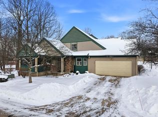 764 Hampton Ct, Northfield, OH 44067
