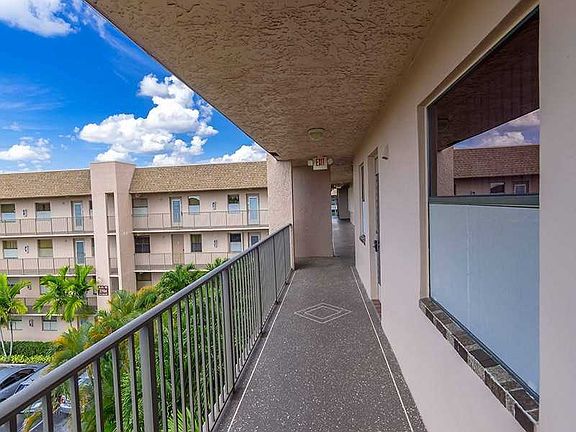 3rd image of 2764 NW 104th Ave APT 408