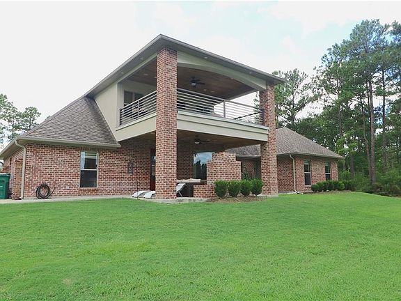 3rd image of 2100 Augusta Way