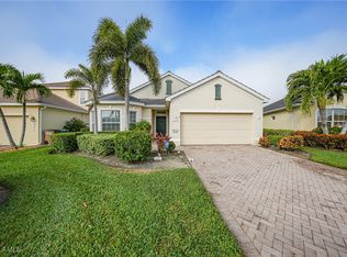 2454 Blackburn Cir, Cape Coral, FL 33991