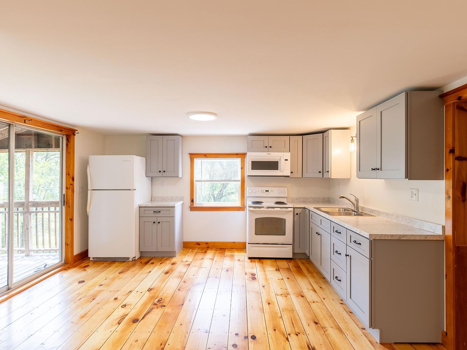 86 Picott Rd, Kittery, ME 03904 | Zillow